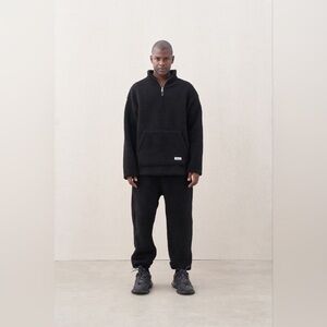 Fur set is now on sale 🔥